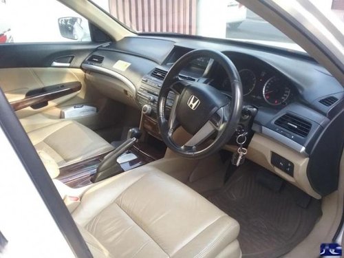 Used Honda Accord 2.4 AT 2010 by owner 