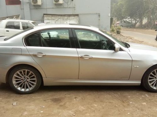 Used BMW 3 Series car at low price