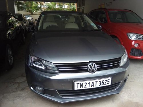 Used Volkswagen Jetta 2.0L TDI Highline AT 2014 by owner 