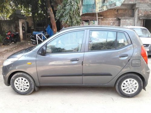 Used Hyundai i10 car at low price