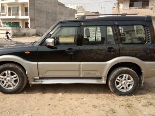 Used Mahindra Scorpio 2009-2014 VLX 2WD 7S BSIV 2013 for sale