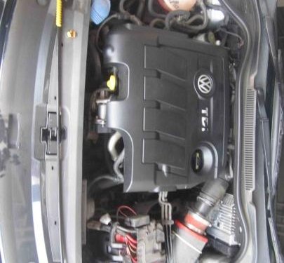 Used Volkswagen CrossPolo car at low price
