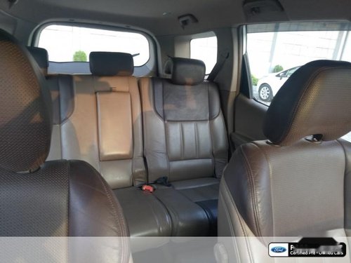 Good as new 2015 Mahindra XUV500 for sale