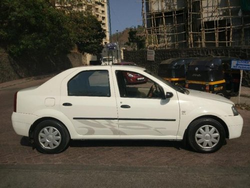 Used 2009 Mahindra Logan car at low price