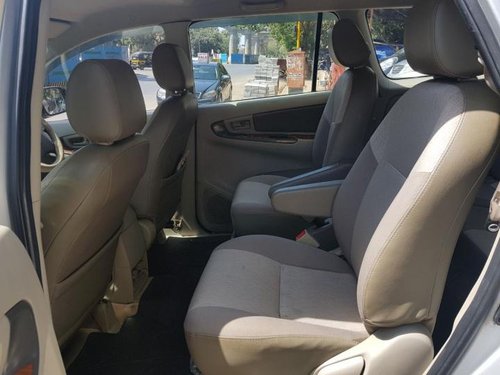 Good as new 2013 Toyota Innova for sale