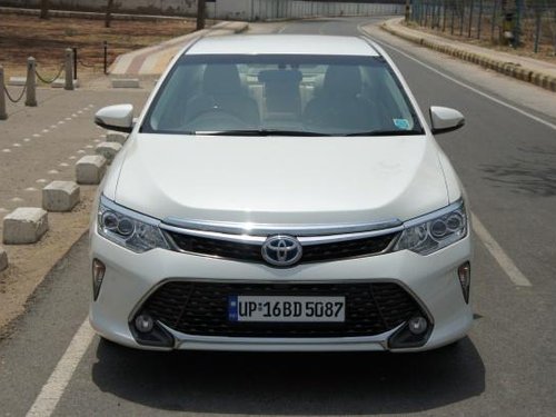 Good Toyota Camry 2.5 Hybrid 2016 in New Delhi