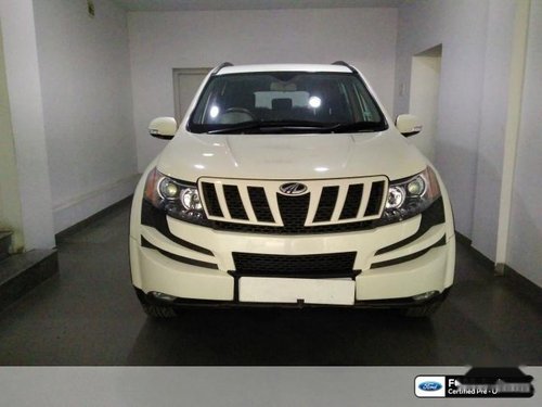 Good Mahindra XUV500 W10 AWD 2015 for sale in Bangalore 