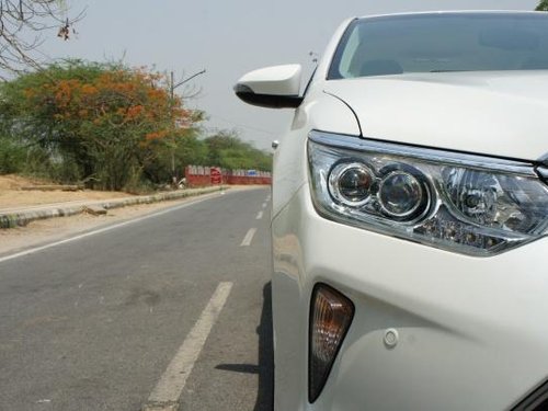 Good Toyota Camry 2.5 Hybrid 2016 in New Delhi