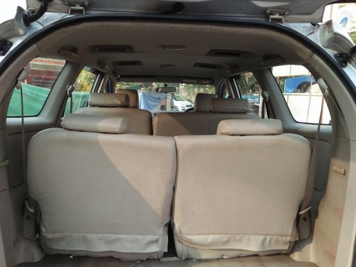 Used Toyota Innova 2.5 VX 8 STR BSIV 2010 for sale 