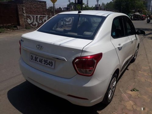 Used 2015 Hyundai Xcent car at low price in Noida 