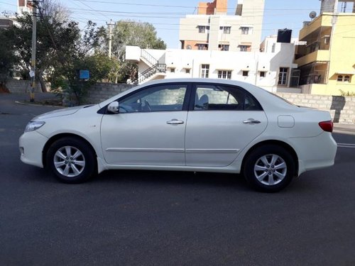 Good Toyota Corolla Altis 2010 in Bangalore 