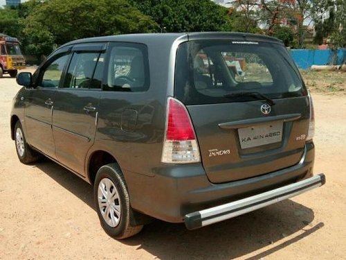 Used Toyota Innova 2004-2011 car for sale at low price