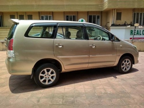 Well-kept Toyota Innova 2010 for sale at best price