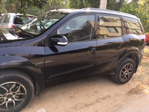 Used Mahindra XUV500 W4 2015 for sale at low price