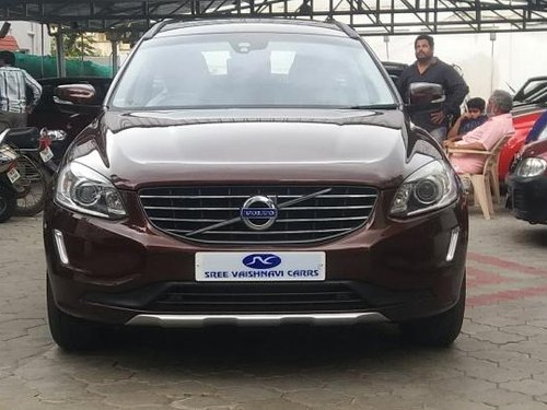 Used Volvo XC60 car for sale at low price