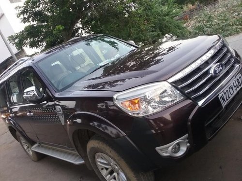 Good Ford Endeavour 2.5L 4X2 2011 for sale in Chennai 