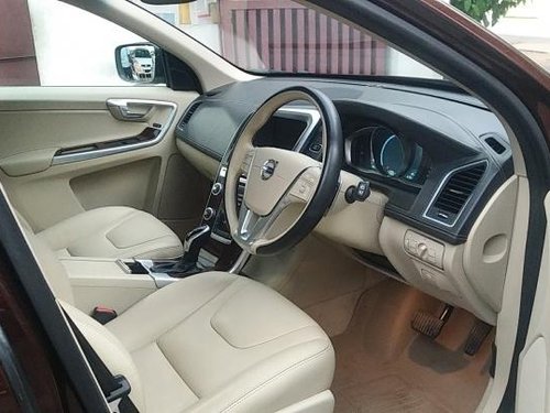 Used Volvo XC60 car for sale at low price