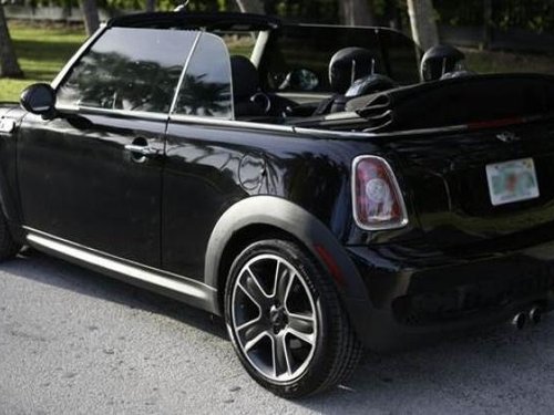 Mini Cooper Convertible 1.6 2013 by owner 