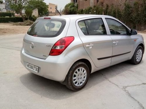 Good Hyundai i20 2009 at low price 