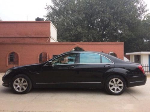 Used 2010 Mercedes Benz CLS car at low price