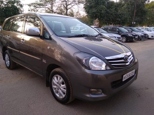 Well-kept 2011 Toyota Innova for sale