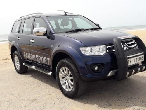 Good Mitsubishi Pajero Sport Sport 4X2 AT Dual Tone 2015 for sale