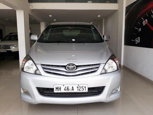 Toyota Innova 2010 for sale at best price