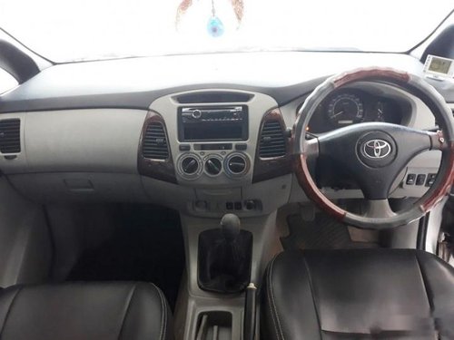 Toyota Innova 2010 for sale at best price