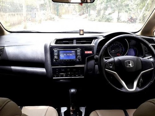 Used Honda Jazz 1.2 V AT i VTEC 2015 by owner 