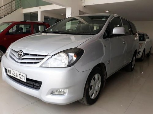 Toyota Innova 2010 for sale at best price