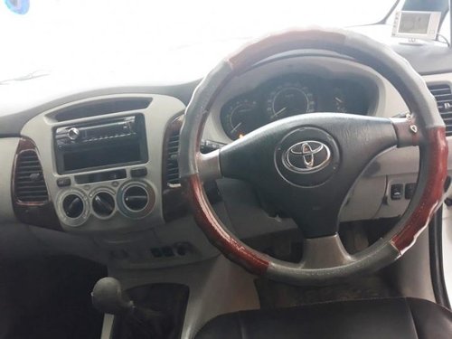 Toyota Innova 2010 for sale at best price