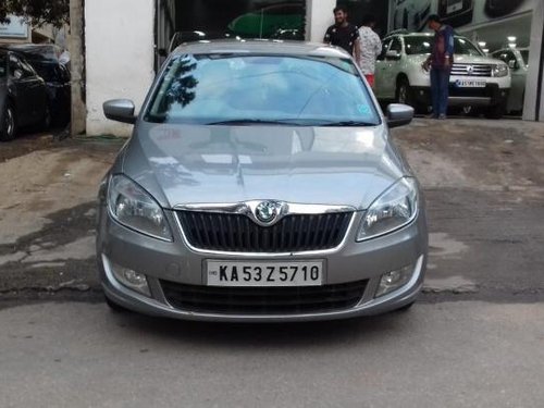 Rush sale Skoda Rapid 1.6 MPI Ambition 2012 in good codition