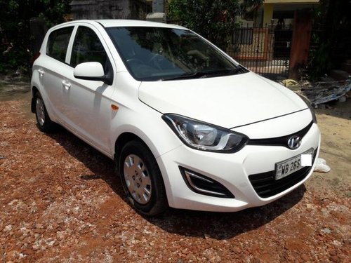 Used 2013 Hyundai i20 car at low price