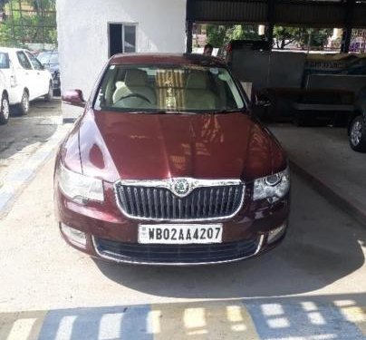 Used Skoda Superb 2009-2014 car for sale at low price