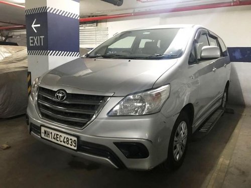 Good as new Toyota Innova 2013 by owner 