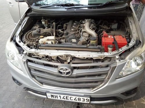 Good as new Toyota Innova 2013 by owner 