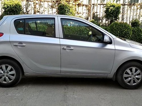 Good as new 2013 Hyundai i20 for sale in Noida