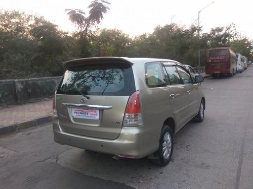 Good Toyota Innova 2.5 VX 7 STR BSIV 2010 for sale 