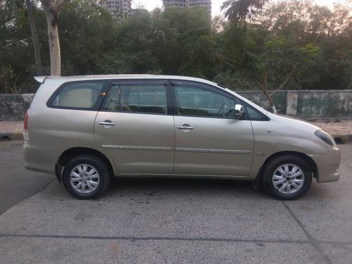 Good Toyota Innova 2.5 VX 7 STR BSIV 2010 for sale 