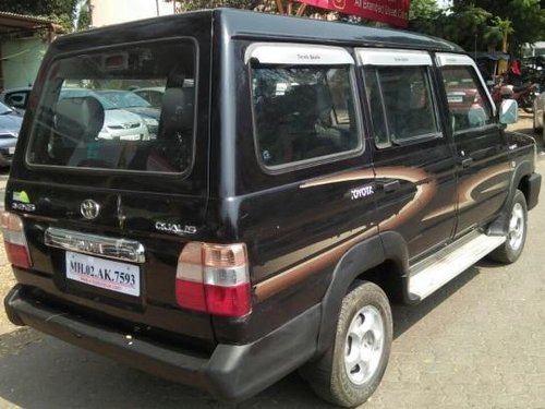 Used 2004 Toyota Qualis for sale