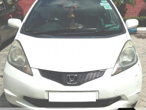 Black 2011 Toyota Etios Liva for sale at low price in Kolkata 