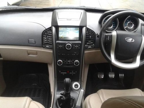 Mahindra XUV500 W10 AWD 2015 for sale in best price