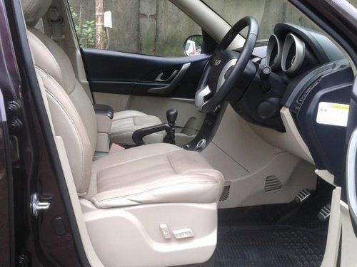 Mahindra XUV500 W10 AWD 2015 for sale in best price