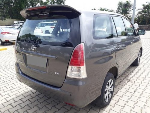 Used Toyota Innova 2004-2011 car for sale at low price