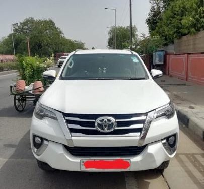 Toyota Fortuner 2.8 4WD MT 2017 for sale