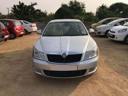 Good as new Skoda Laura 2010 for sale 