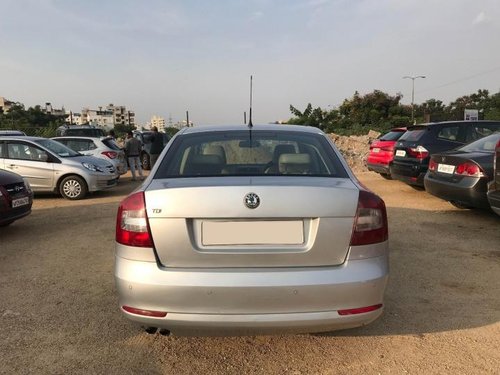 Good as new Skoda Laura 2010 for sale 