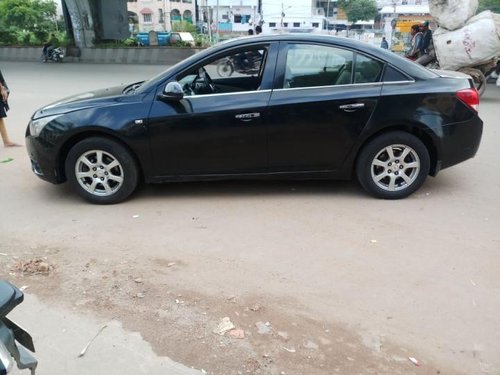 Well-maintained Chevrolet Cruze LTZ 2009 at low price 