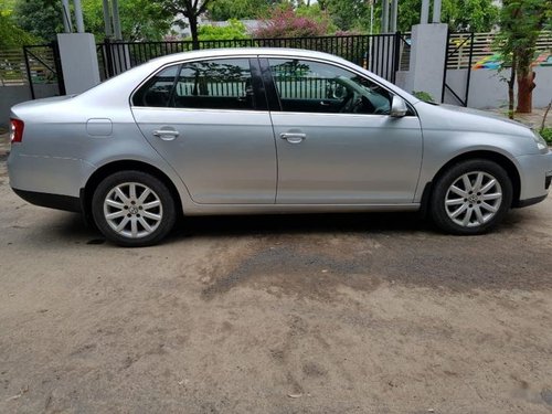 Used 2010 Volkswagen Jetta car at low price