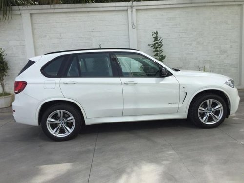 Good as new BMW X5 xDrive 30d Expedition 2015 for sale 